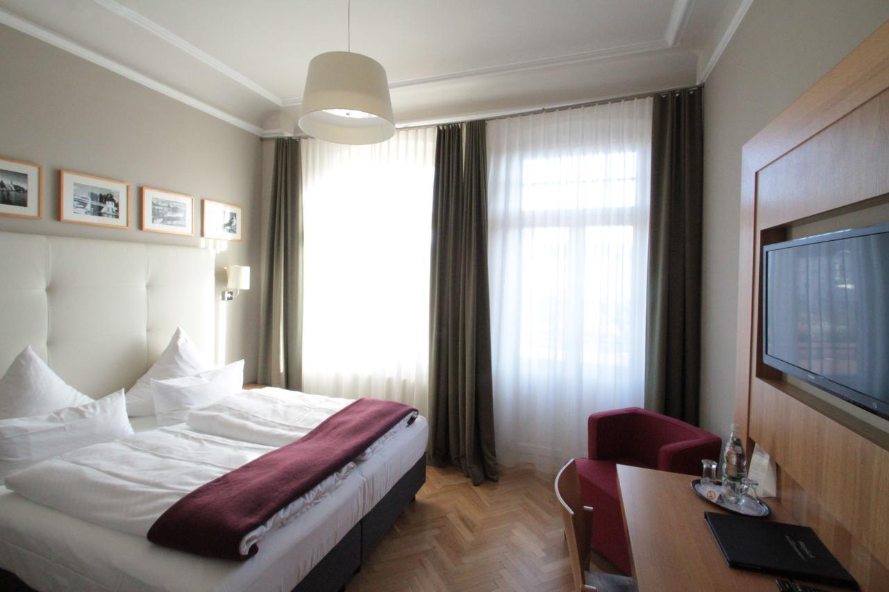 Hotel Am Molkenmarkt Brandenburg  Exteriör bild