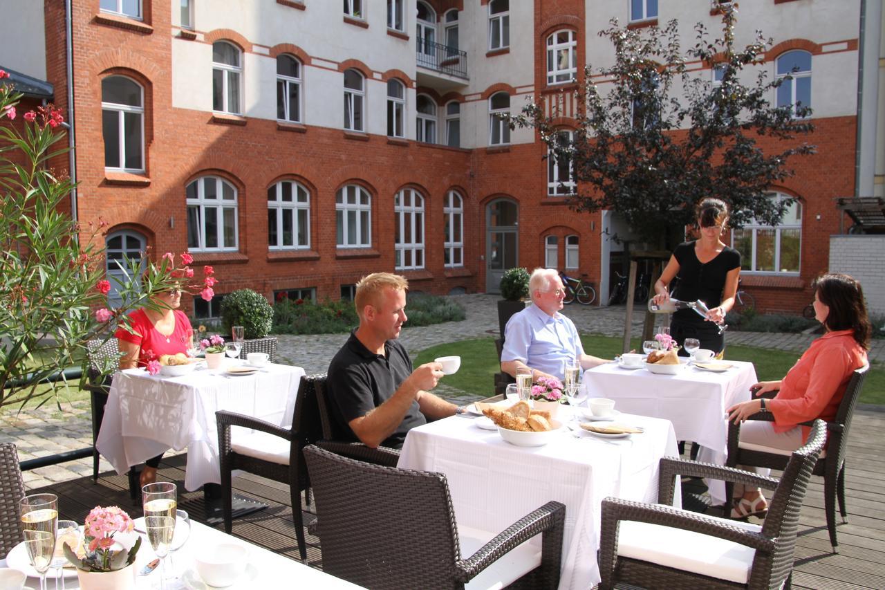 Hotel Am Molkenmarkt Brandenburg  Exteriör bild