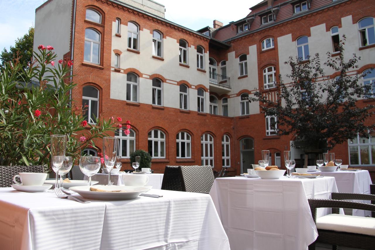 Hotel Am Molkenmarkt Brandenburg  Exteriör bild