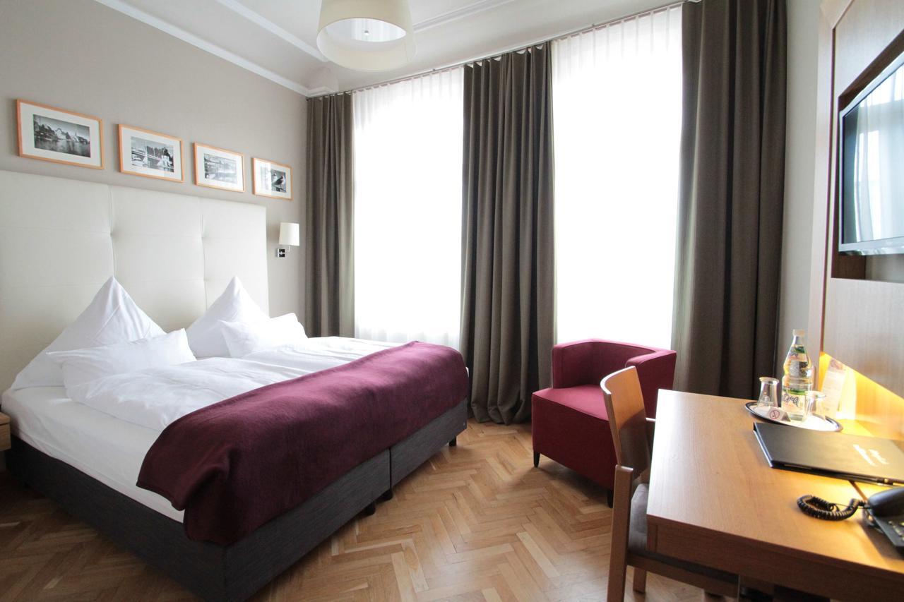 Hotel Am Molkenmarkt Brandenburg  Exteriör bild